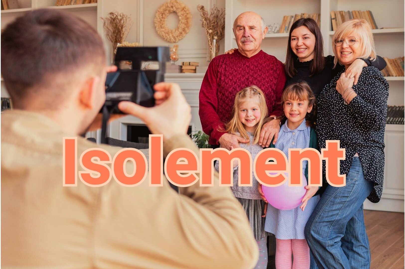 5 solutions pour les aidants afin d’éviter l’isolement des seniors à domicile 🏡